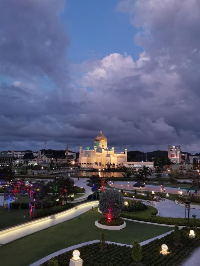 Legallery Suites Hotel Bandar Seri Begawan Eksteriør bilde